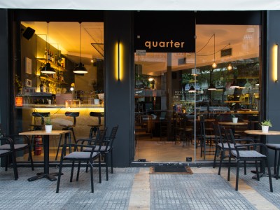 Quarter - Cafe Bar